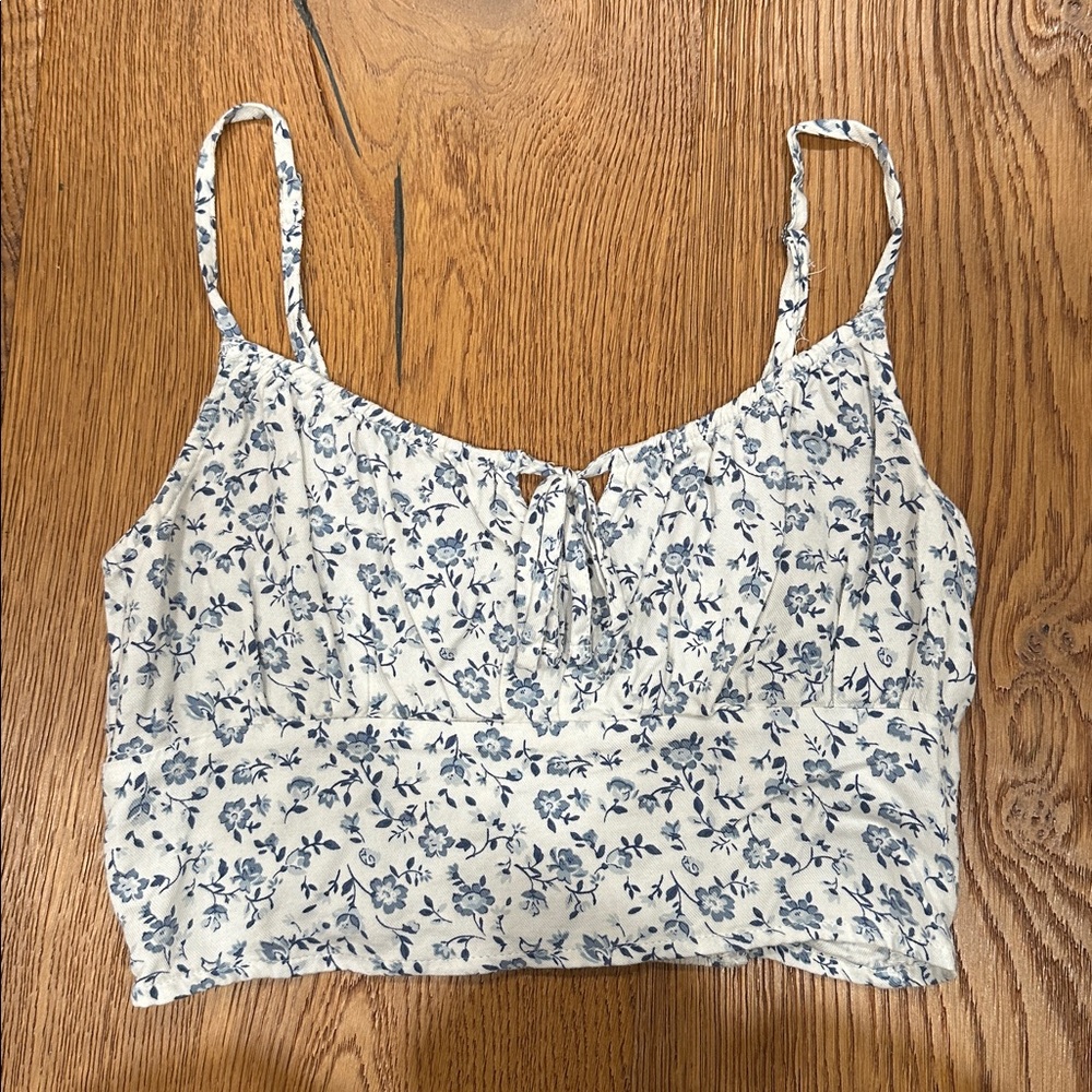Hollister Y2K Floral Crop Top - size small